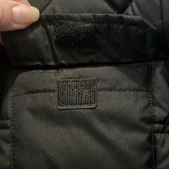 iXtreme 4T Hooded Mixed Quilt puffer
Fully Polar fleece lined Measurements in ad - Picture 10 of 17